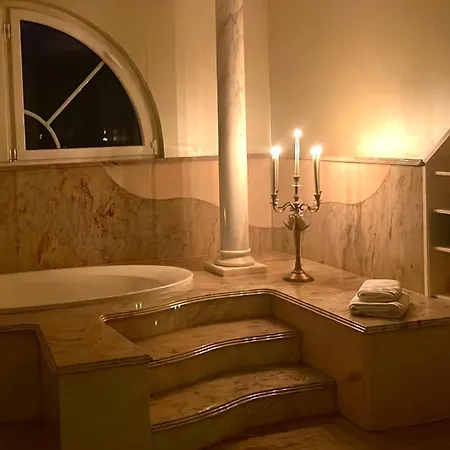 Loewe - Heated Indoor Pool, & Wellness Estate Near Basel Вилла